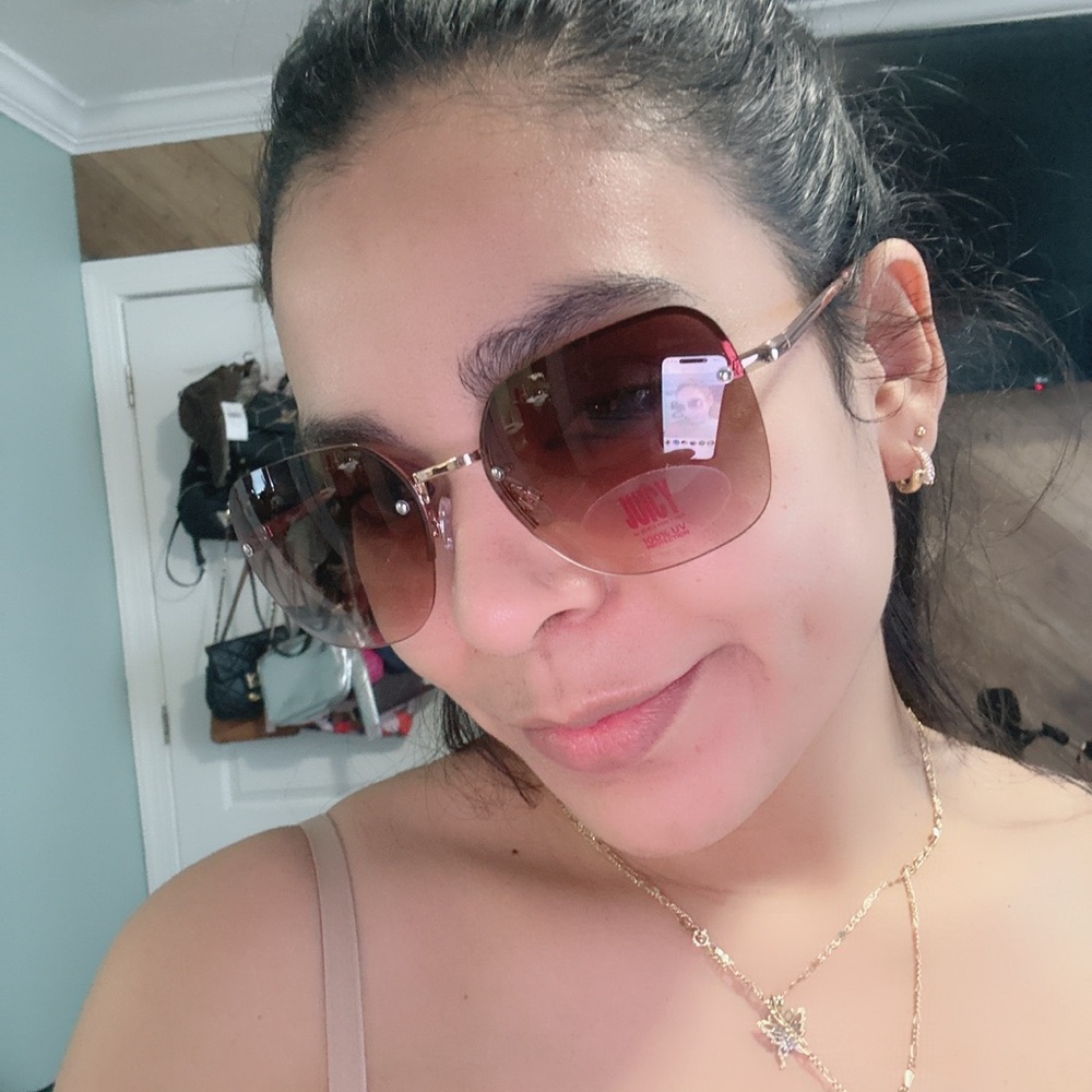 Juicy Couture Brown Sunglasses Oversized Fashionable Design